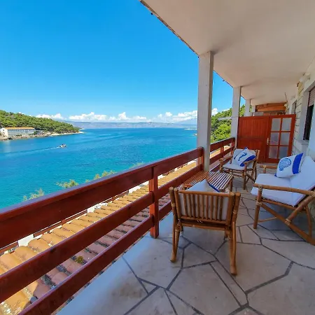 Makjanic アパート